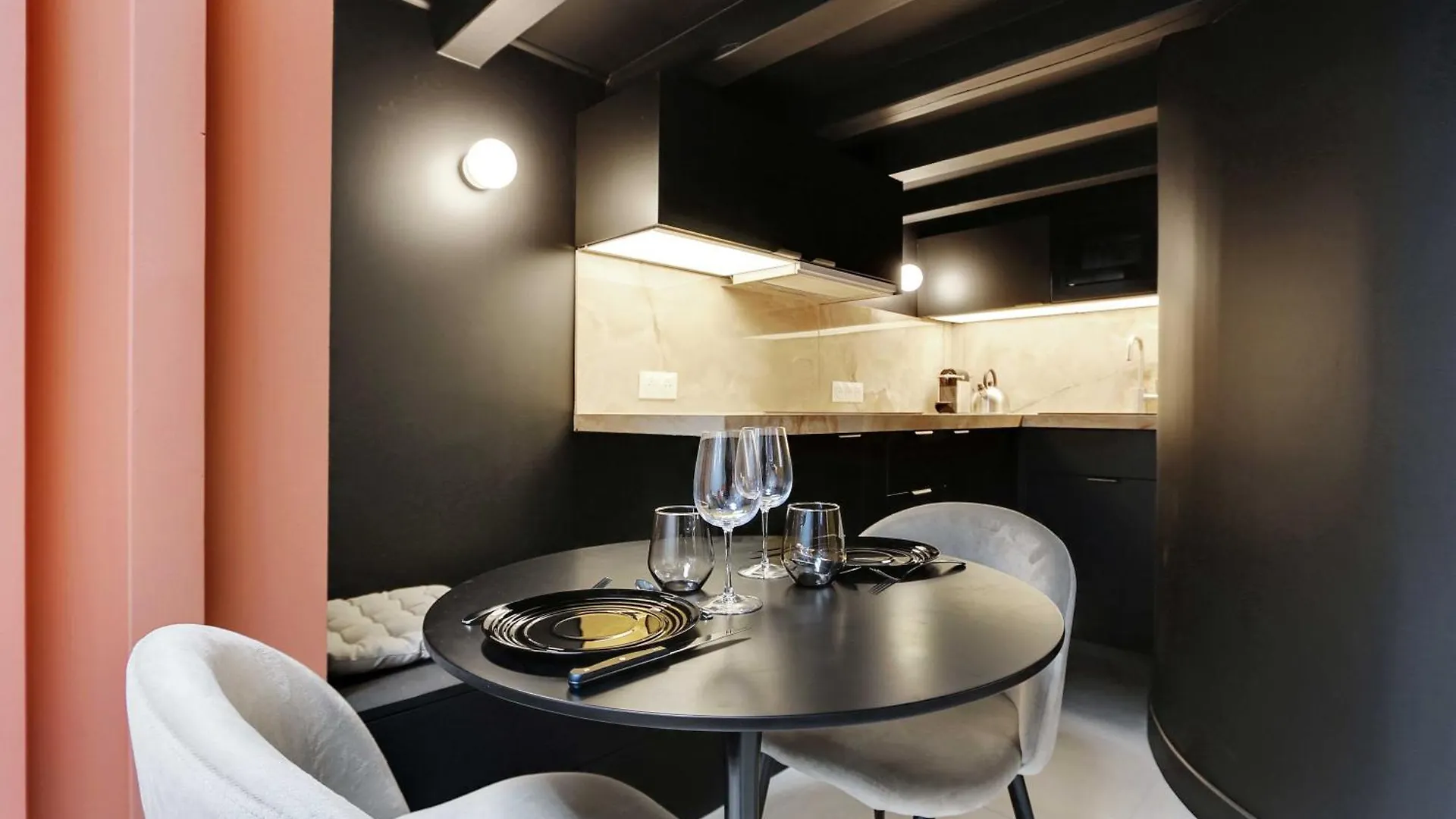 Chic And Cosy-canal Saint Martin
